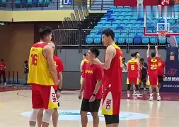 辽东朱雀队鏖战皖南战狼队,板球热身赛失利,核心复出即建功。细节处理更胜一筹 辽东朱雀队鏖战皖南战狼队,板球热身赛失利,核心复出即建功。细节处理更胜一筹