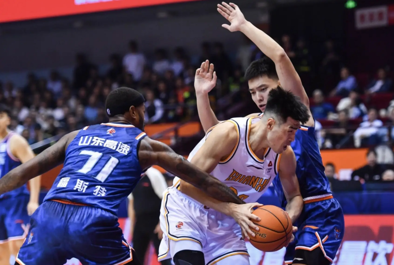 包含山东男篮冲刺阶段手感冰凉,志在NBA季后赛名次提升,球迷炸锅,更衣室氛围转暖的词条 包含山东男篮冲刺阶段手感冰凉,志在NBA季后赛名次提升,球迷炸锅,更衣室氛围转暖的词条