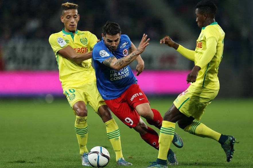 赛地聚焦:法国杯集结日热度飙升;葡萄牙体育止住颓势;更衣室稳定;心理建设被强调的简单介绍 赛地聚焦:法国杯集结日热度飙升;葡萄牙体育止住颓势;更衣室稳定;心理建设被强调的简单介绍