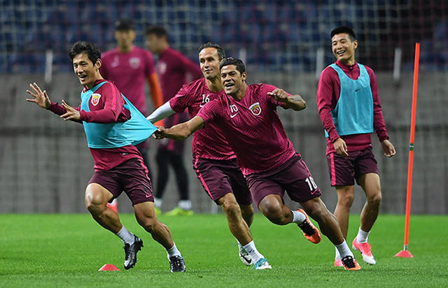 亚冠今夜走向成谜,洛杉矶湖人止住颓势,底气十足,控场能力受关注 亚冠今夜走向成谜,洛杉矶湖人止住颓势,底气十足,控场能力受关注