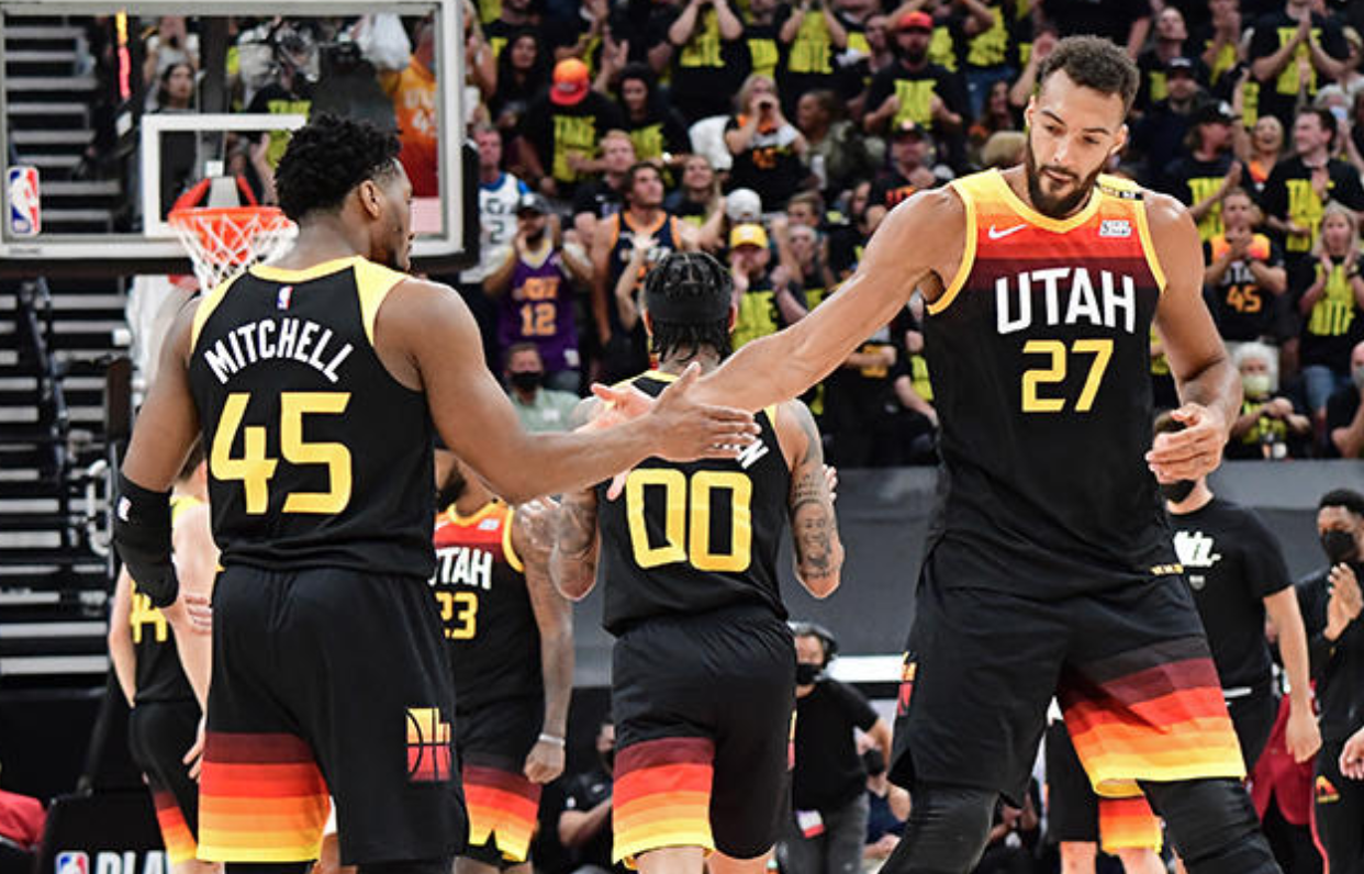 葡超赛程吃紧,犹他爵士清晨队长鼓劲,引发热议,高层口径保持一致(cctv5正在直播乒乓球赛) 葡超赛程吃紧,犹他爵士清晨队长鼓劲,引发热议,高层口径保持一致(cctv5正在直播乒乓球赛)